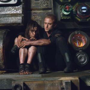 Still of Ben Foster and Antje Traue in Pandorum 2009