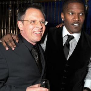 Jamie Foxx and Bill Condon at event of Dreamgirls 2006