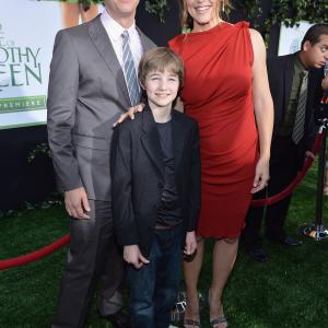 Jennifer Garner, Peter Hedges and CJ Adams at event of The Odd Life of Timothy Green (2012)
