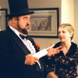 Still of Dom DeLuise and Melissa Joan Hart in Sabrina, the Teenage Witch (1996)