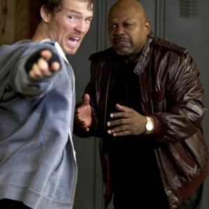 Still of Charles S Dutton and Shawn Hatosy in Nusikalstami protai 2005