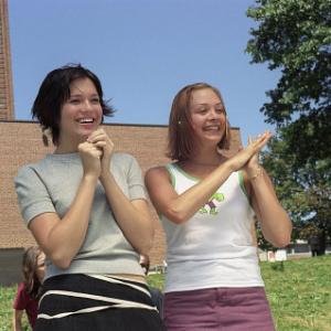 Still of Alexandra Holden and Mandy Moore in How to Deal 2003