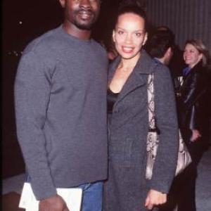 Djimon Hounsou at event of The Theory of Flight 1998