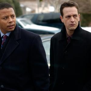 Still of Josh Charles and Terrence Howard in Four Brothers (2005)