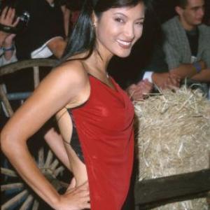 Kelly Hu at event of Sanchajaus kaubojus (2000)