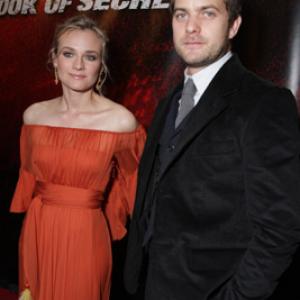 Joshua Jackson and Diane Kruger at event of National Treasure Book of Secrets 2007