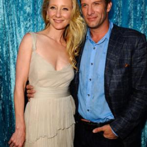 Anne Heche and Thomas Jane at event of Hung (2009)