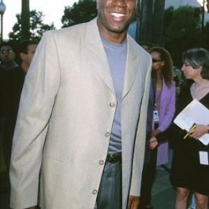 Magic Johnson at event of The Original Kings of Comedy (2000)