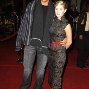 Andrew Keegan and Elisha Cuthbert at event of 8 mylia 2002