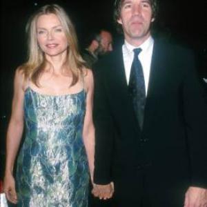 Michelle Pfeiffer and David E. Kelley at event of The Story of Us (1999)