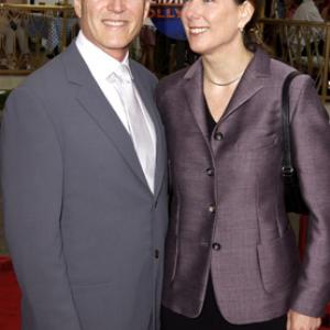 Kathleen Kennedy and Frank Marshall at event of The Bourne Identity 2002