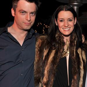 Justin Kirk and Paget Brewster