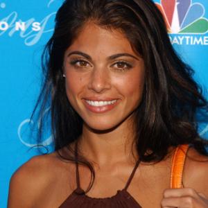 Lindsay Hartley at event of Passions 1999