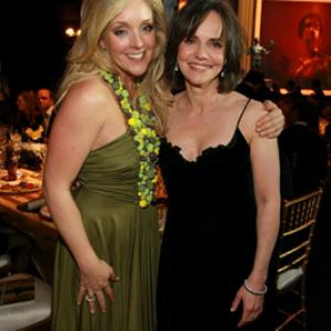 Sally Field and Jane Krakowski at event of 14th Annual Screen Actors Guild Awards 2008