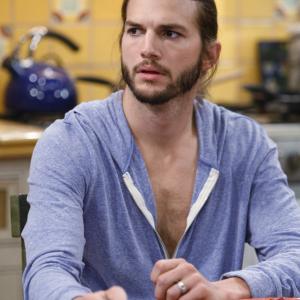 Still of Ashton Kutcher in Two and a Half Men 2003