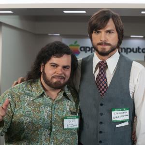 Still of Ashton Kutcher and Josh Gad in Jobs 2013
