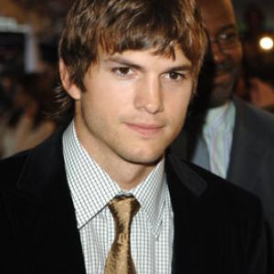 Ashton Kutcher at event of Bobby (2006)