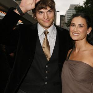 Demi Moore and Ashton Kutcher at event of Bobby 2006