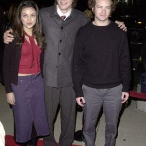 Mila Kunis Ashton Kutcher and Danny Masterson at event of Narkotiku kelias 2000