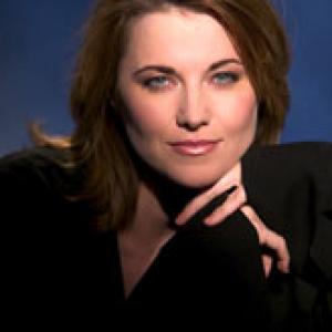 Lucy Lawless by Alan Weissman Photography