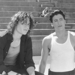 Still of Andrew Keegan and Heath Ledger in 10 Things I Hate About You 1999