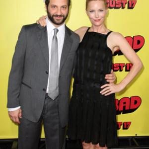 Leslie Mann and Judd Apatow at event of Superbad 2007