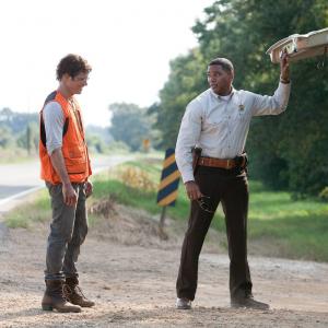 Still of James Marsden and Laz Alonso in Straw Dogs 2011