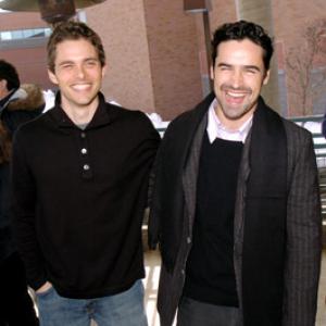 James Marsden and Jesse Bradford at event of Heights (2005)