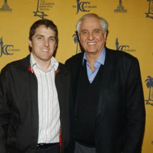 Garry Marshall and Scott Marshall at event of Keeping Up with the Steins (2006)