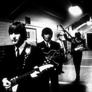 The Beatles John Lennon George Harrison Paul McCartney backstage 1964