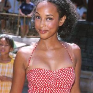 Trina McGee at event of The Adventures of Rocky amp Bullwinkle 2000