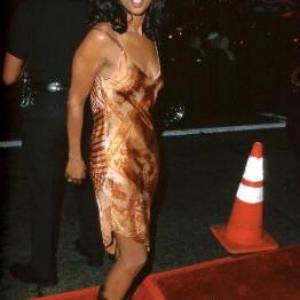 Trina McGee at event of The Story of Us (1999)