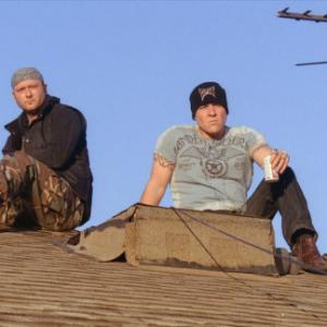 Still of Tim McGraw and Jon Favreau in Four Christmases 2008