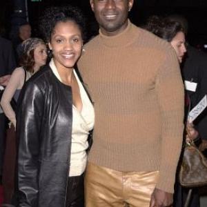 Brian McKnight at event of Men of Honor (2000)