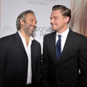 Leonardo DiCaprio and Sam Mendes at event of Nerimo dienos 2008