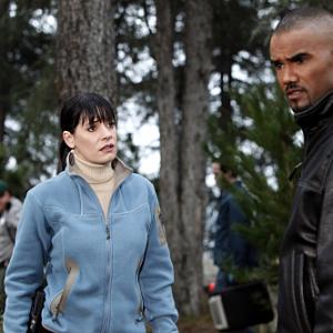 Still of Shemar Moore and Paget Brewster in Nusikalstami protai 2005