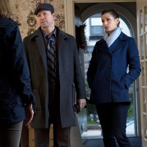 Still of Bridget Moynahan and Donnie Wahlberg in Blue Bloods 2010