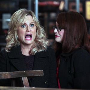 Still of Megan Mullally and Amy Poehler in Parks and Recreation (2009)