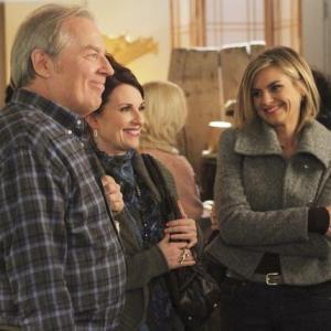 Still of Megan Mullally and Eliza Coupe in Happy Endings 2011