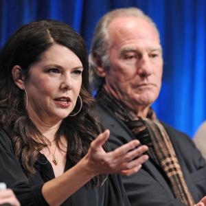 Craig T. Nelson and Lauren Graham at event of Parenthood (2010)
