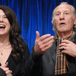 Craig T Nelson and Lauren Graham at event of Parenthood 2010