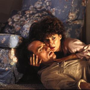 Still of JoBeth Williams and Craig T Nelson in Poltergeist II The Other Side 1986