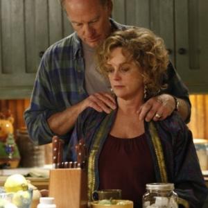 Still of Bonnie Bedelia and Craig T Nelson in Parenthood 2010