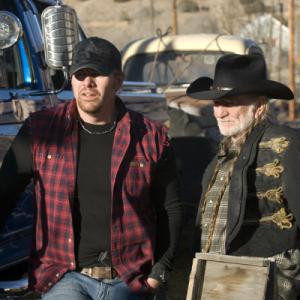 Still of Willie Nelson and Toby Keith in Beer for My Horses 2008