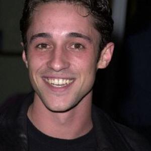Thomas Ian Nicholas at event of Josie and the Pussycats (2001)