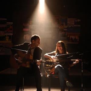 Still of Alessandro Nivola and Abigail Breslin in Janie Jones (2010)