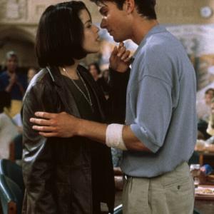 Still of Neve Campbell and Jerry O'Connell in Klyksmas: antroji dalis (1997)