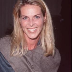 Catherine Oxenberg at event of Bowfinger (1999)