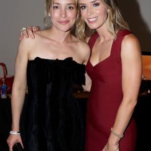 Piper Perabo and Emily Blunt at event of Laiko kilpa 2012