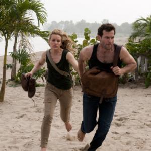 Still of Piper Perabo and Eion Bailey in Covert Affairs 2010